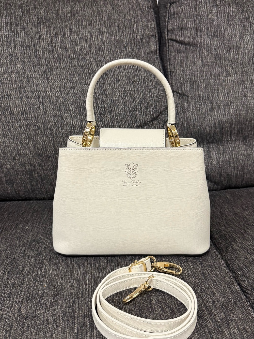Genuine Leather Vera Pelle Cream Leather Top-Handle Bag with Gold Hardware